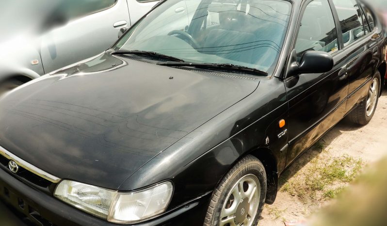 Toyota Corolla a vendre a Kinshasa 1998 full